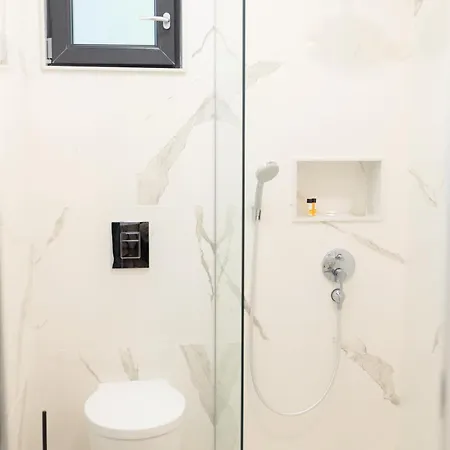 Luxury 12-1 Apartment Plovdiv