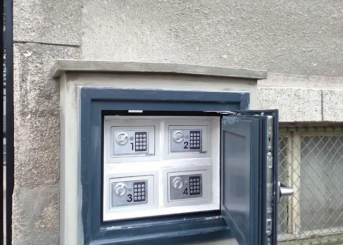 Luxury 12-1 Apartment Plovdiv