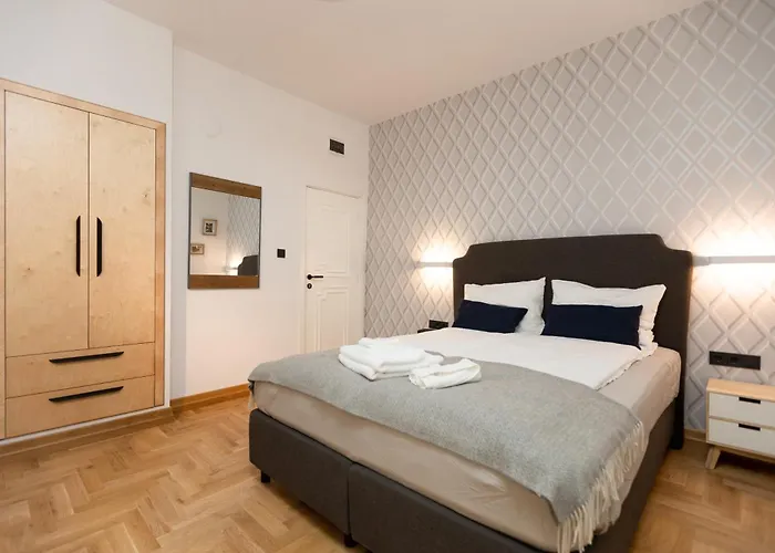 Apartment Luxury 12-1