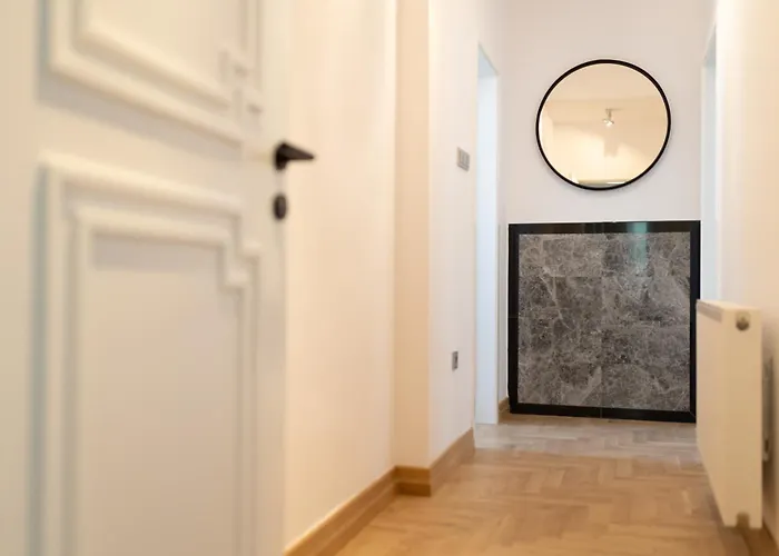 Apartment Luxury 12-1 *